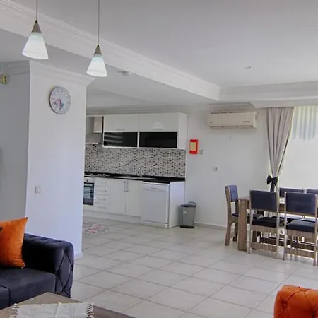 Willa Yildirim 2, Private With 70m2 Pool