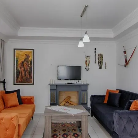 Yildirim 2, Private With 70m2 Pool Willa