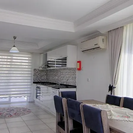 Yildirim 2, Private With 70m2 Pool Willa