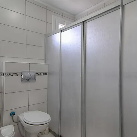 Yildirim 2, Private With 70m2 Pool Willa *