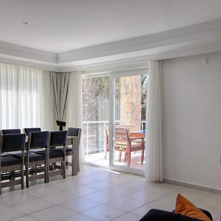 Willa Yildirim 2, Private With 70m2 Pool *